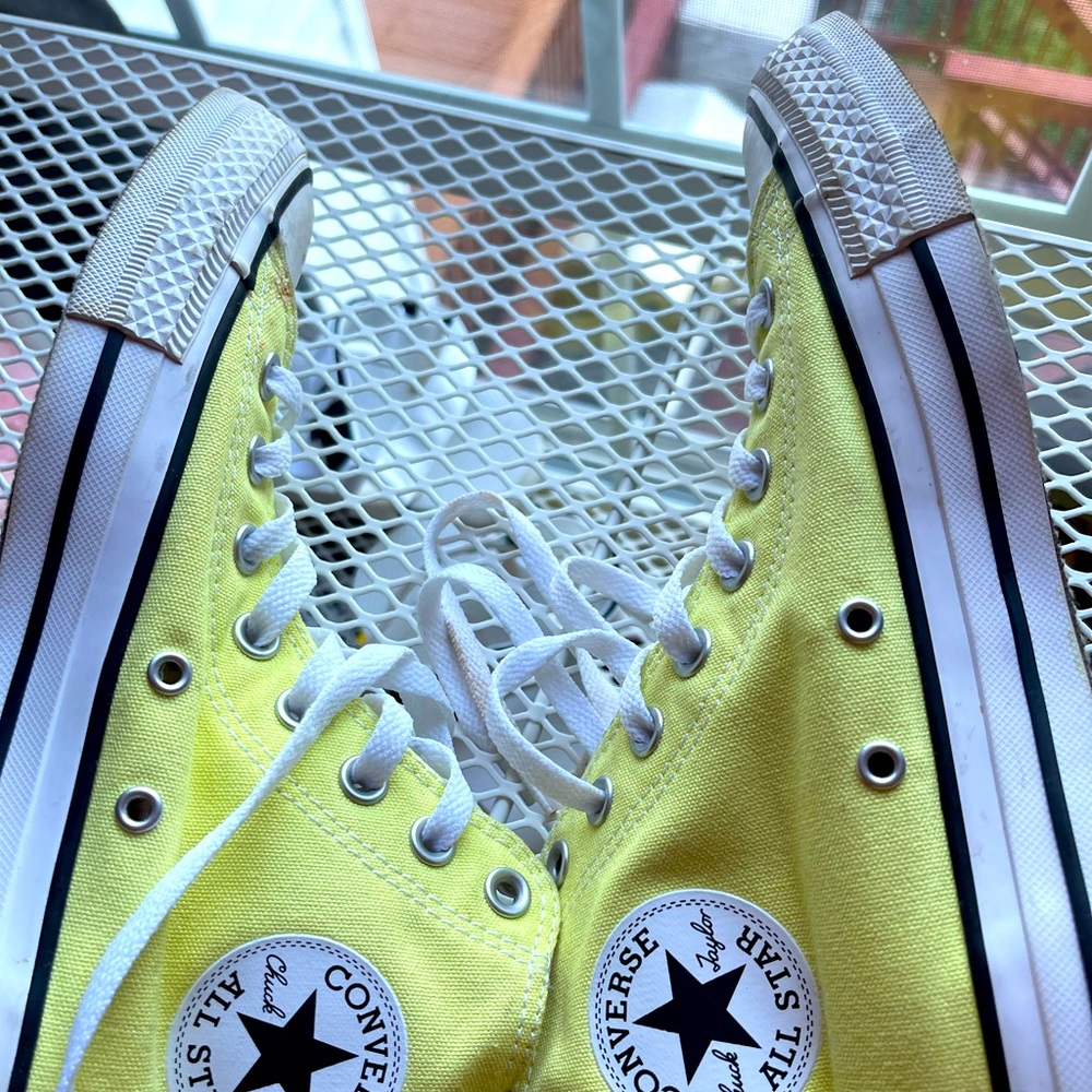High top neon converse